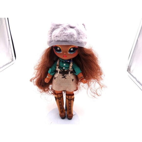 Na Na Na Surprise Teens 11" Fashion Doll Amelia Australia Outback Soft Posable - Picture 3 of 11